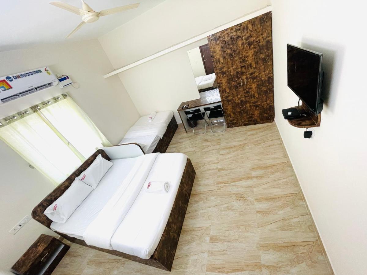 Lsr Service Apartments Tirupati Eksteriør billede